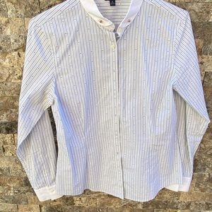 Brooks Brothers women’s dress shirt size 12 white with pattern